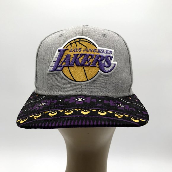 Los Angeles Lakers Hardwood Classics Gray Black Snapback Hat Cap Embroidered - Picture 1 of 10